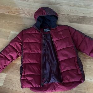 Dark red Hawke &co boys winter jacket. New without tags. Size10-12.